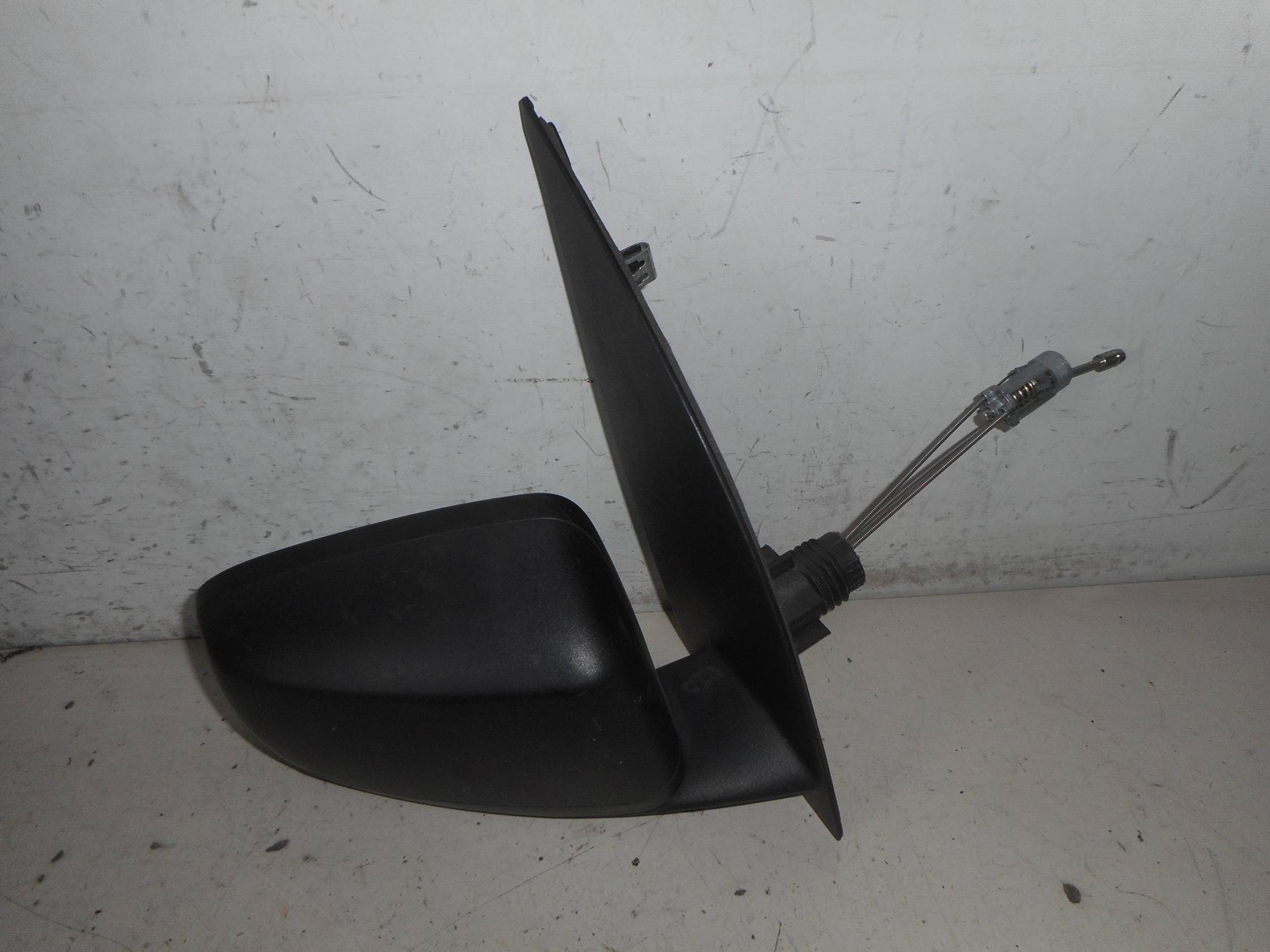 Retrovisore est. dx.